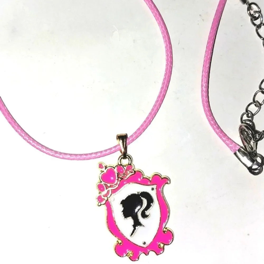 Beautiful barbie necklace for women and kids - Picture 3 of 5